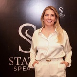 Яна Журавлева| STATUS Speaker